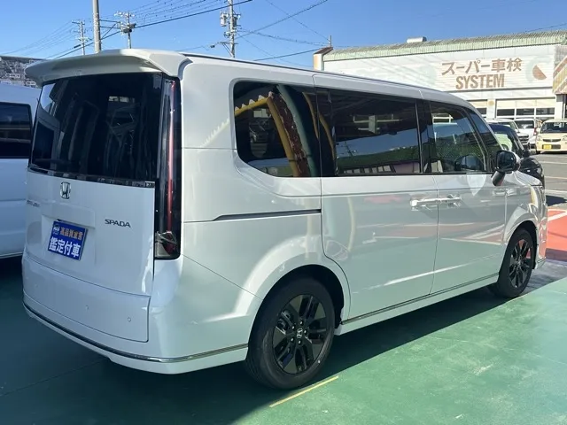 ステップワゴン(ホンダ)スパーダ 7人登録済未使用車 16
