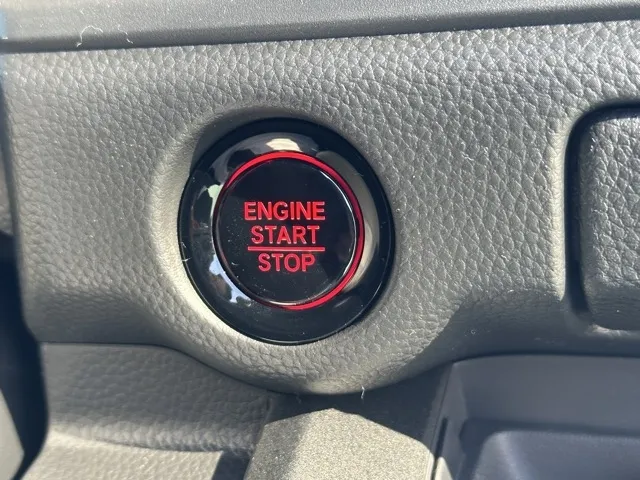 ステップワゴン(ホンダ)スパーダ 7人登録済未使用車 19