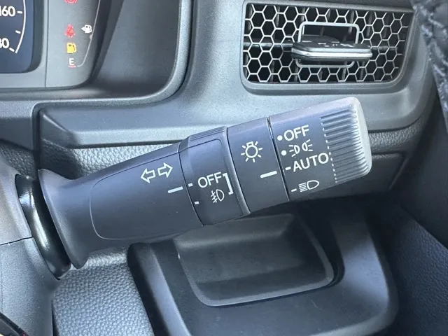 ステップワゴン(ホンダ)スパーダ 7人登録済未使用車 21