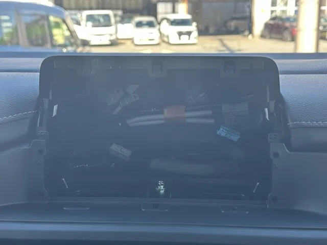 ステップワゴン(ホンダ)スパーダ 7人登録済未使用車 23