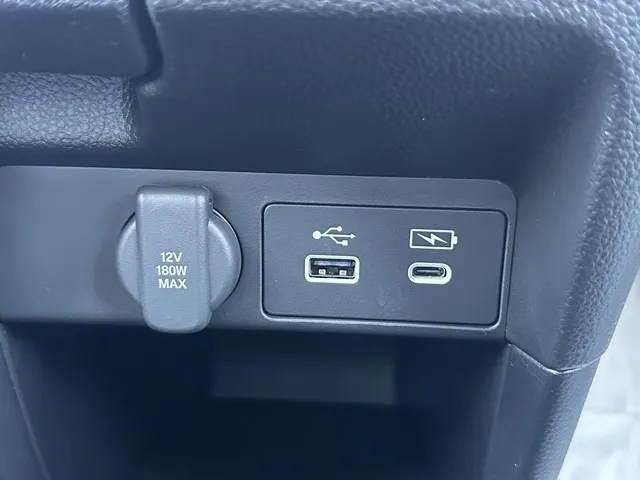 ステップワゴン(ホンダ)スパーダ 7人登録済未使用車 26