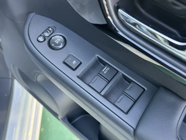 N-WGN(ホンダ)カスタム L ブラックスタイル届出済未使用車 12