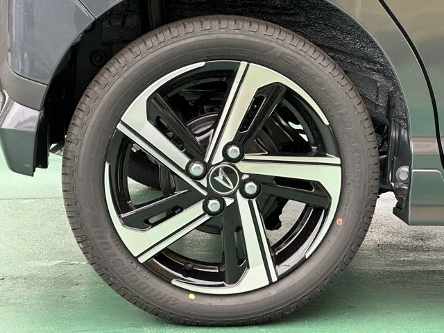 ムーヴ(ダイハツ)RS届出済未使用車 11