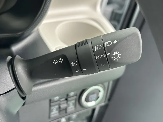 キャンバス(ダイハツ)ストライプスG ９インチDオーディオ届出済未使用車 15