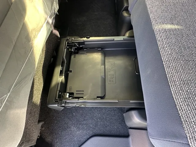 キャンバス(ダイハツ)ストライプスG ９インチDオーディオ届出済未使用車 15