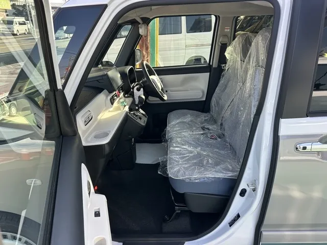 キャンバス(ダイハツ)ストライプスG ９インチDオーディオ届出済未使用車 3