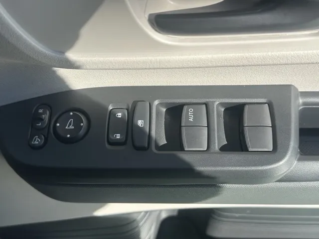 N-BOX(ホンダ)N-BOX コンフォートＰ中古車 14