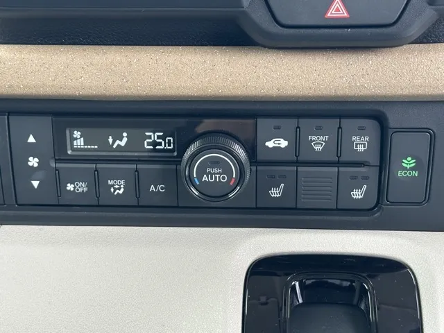 N-BOX(ホンダ)N-BOX コンフォートＰ中古車 24