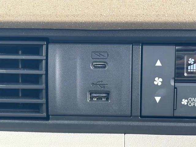 N-BOX(ホンダ)N-BOX コンフォートＰ中古車 25