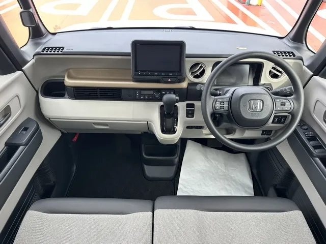 N-BOX(ホンダ)N-BOX コンフォートＰ中古車 5