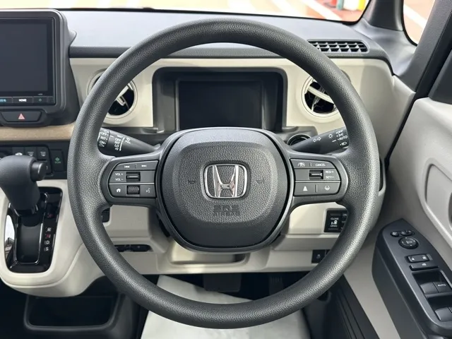 N-BOX(ホンダ)N-BOX コンフォートＰ中古車 6