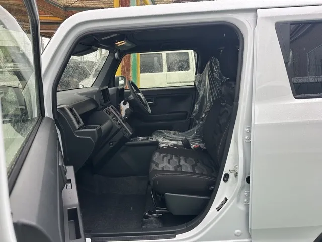 タフト(ダイハツ)G ダーククロムベンチャー届出済未使用車 3