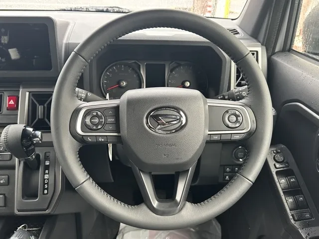 タフト(ダイハツ)G ダーククロムベンチャー届出済未使用車 6