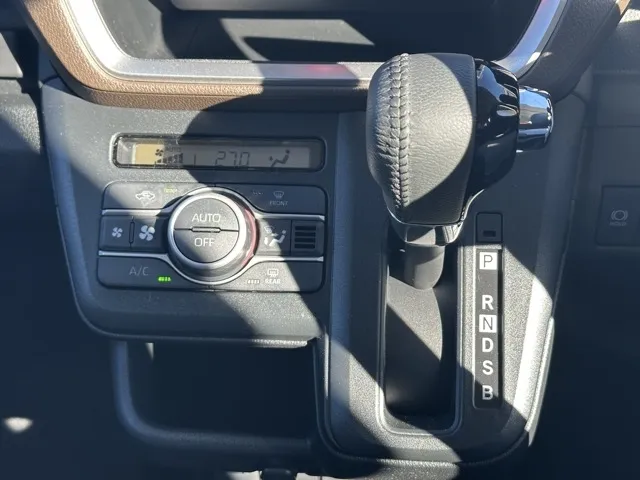 ムーヴ(ダイハツ)RS届出済未使用車 16