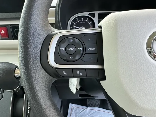 キャンバス(ダイハツ)ストライプスG ９インチDオーディオ届出済未使用車 17