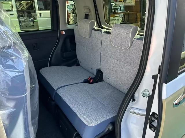 キャンバス(ダイハツ)ストライプスG ９インチDオーディオ届出済未使用車 4