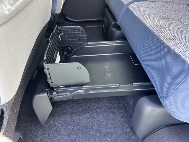 キャンバス(ダイハツ)ストライプスG パノラマUGP ９インチDオーディオ届出済未使用車 8