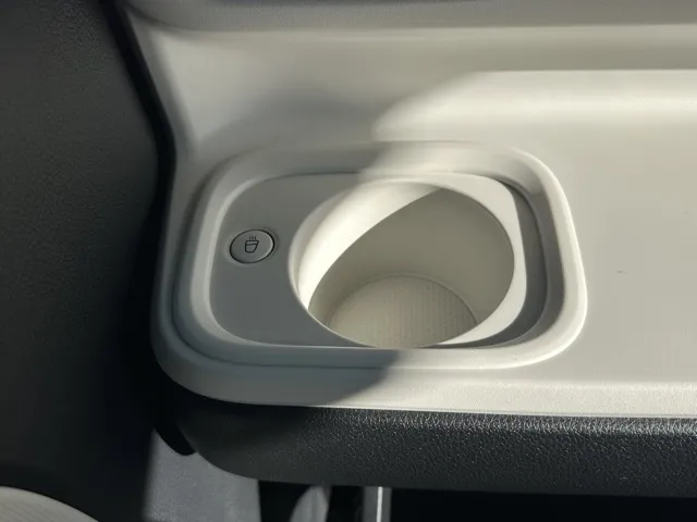 キャンバス(ダイハツ)ストライプスG パノラマUGP ９インチDオーディオ届出済未使用車 17