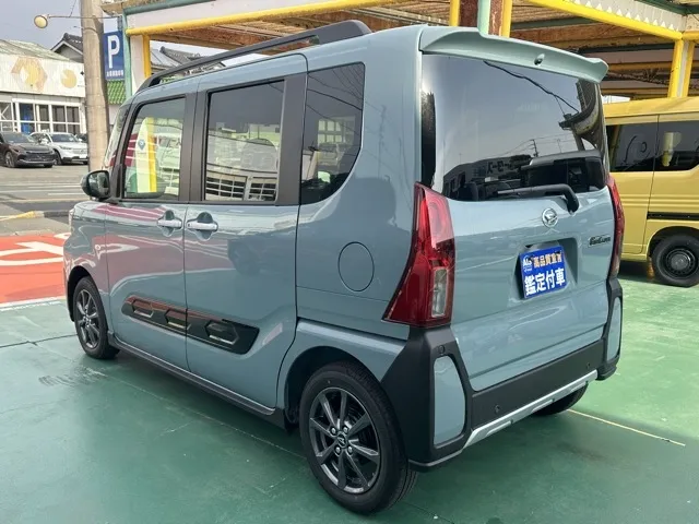 タント(ダイハツ)ファンクロス届出済未使用車 2