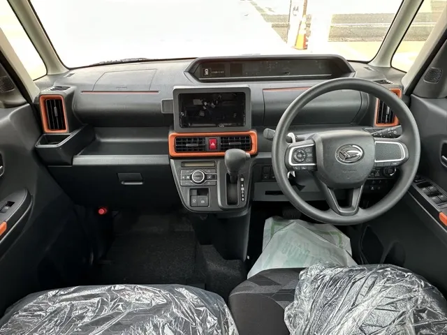 タント(ダイハツ)ファンクロス届出済未使用車 6