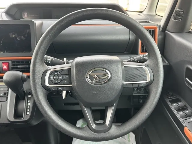 タント(ダイハツ)ファンクロス届出済未使用車 7