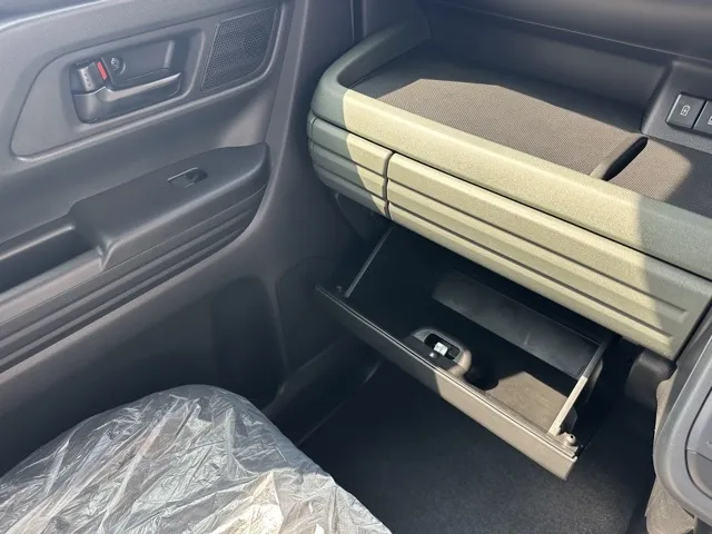 スペーシアギア(ダムド)ハイブリッドXZ ノクト届出済未使用車 23