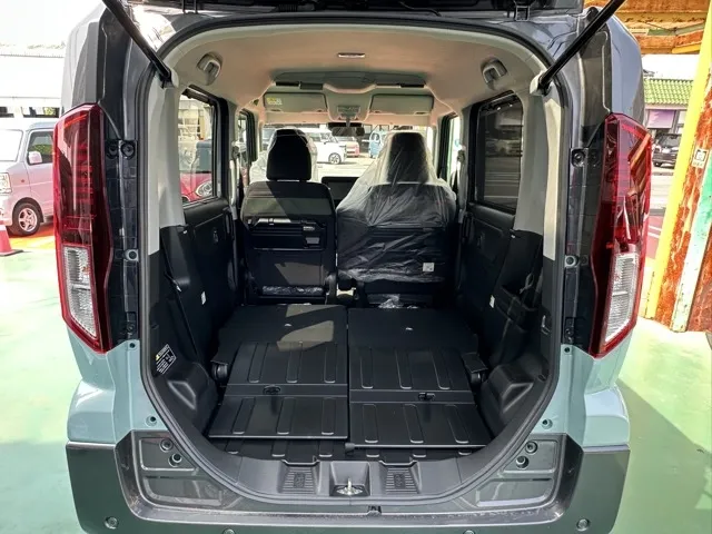 スペーシアギア(スズキ)ハイブリッドXZ ダムド ノクト届出済未使用車 11