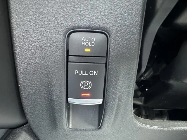 セレナ(ニッサン)eパワーX アラウンドビューモニター 左PSD登録済未使用車 20