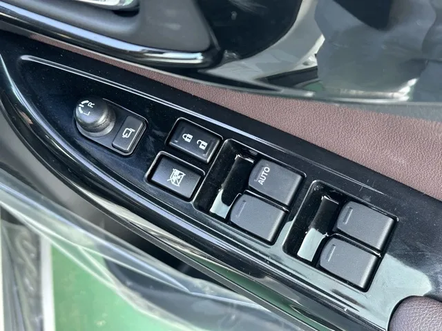 フロンクス(スズキ)ベースグレード登録済未使用車 15