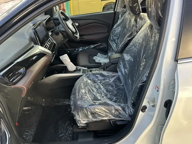 フロンクス(スズキ)ベースグレード登録済未使用車 3