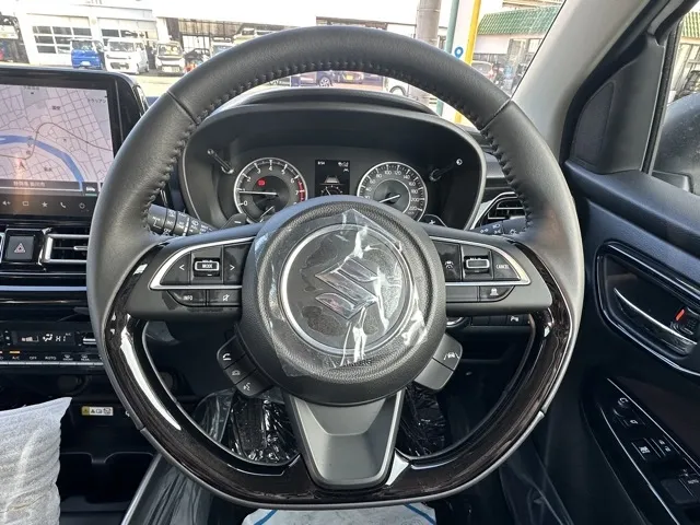 フロンクス(スズキ)ベースグレード登録済未使用車 6