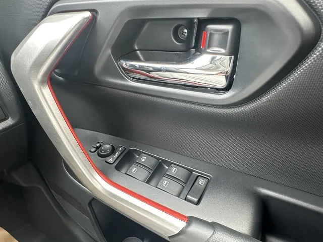 ライズ(トヨタ)ハイブリッドＺ登録済未使用車 12