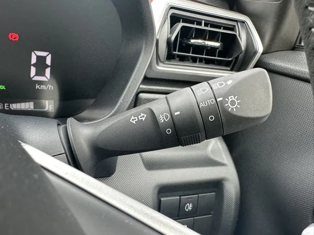 ライズ(トヨタ)ハイブリッドＺ登録済未使用車 20