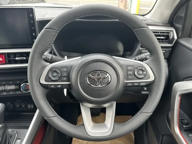 ライズ(トヨタ)ハイブリッドＺ登録済未使用車 7