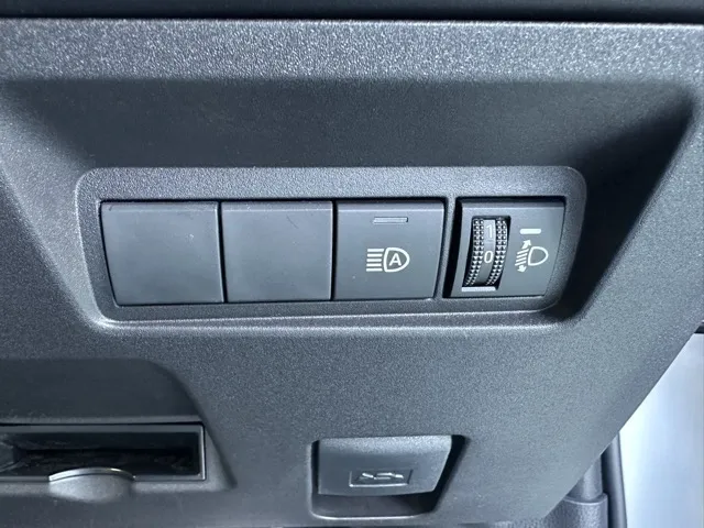 GRヤリス(トヨタ)RC ４WD AT中古車 24