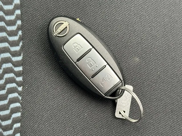 リーフ(ニッサン)S中古車 27