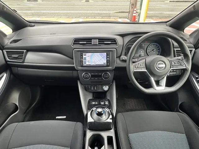 リーフ(ニッサン)S中古車 5