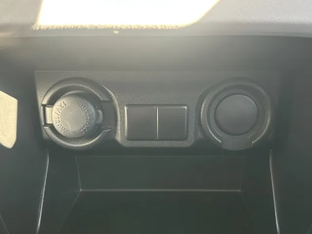 スイフト(スズキ)XG中古車 19