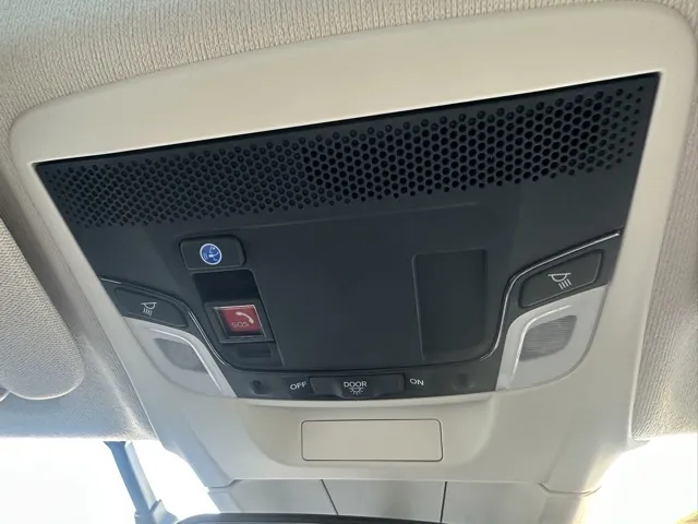 HONDAe(ホンダ)アドバンス中古車 24