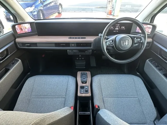 HONDAe(ホンダ)アドバンス中古車 5