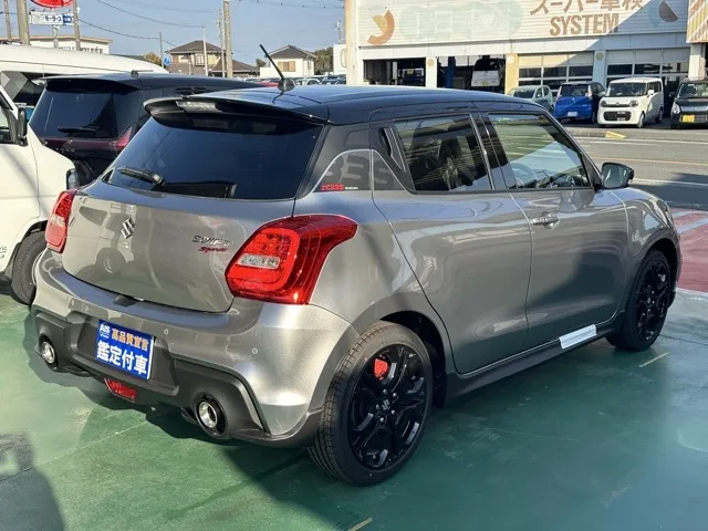 スイフト(スズキ)ファイナルエディション登録済未使用車 9