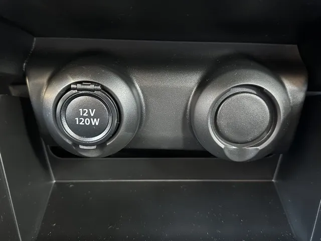 スイフト(スズキ)ファイナルエディション登録済未使用車 18