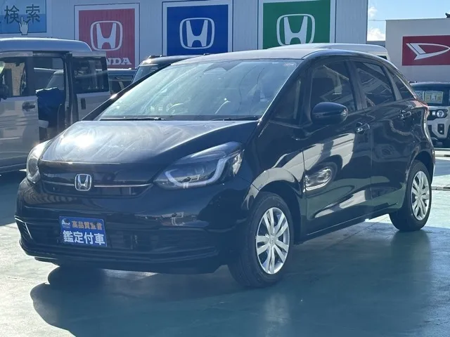 フィット(ホンダ)e：HEV ホーム中古車 1