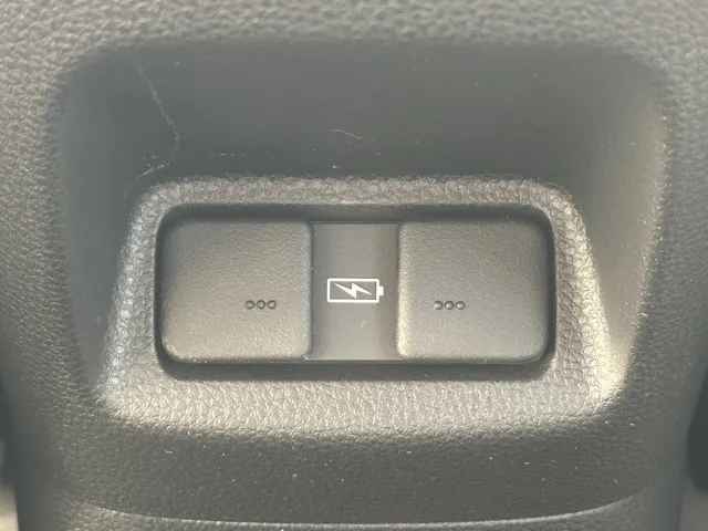 フィット(ホンダ)e：HEV ホーム中古車 7