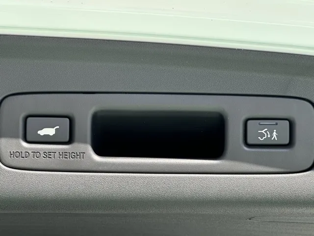 ZR-V(ホンダ)e：HEV Z登録済未使用車 9