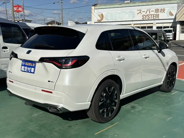 ZR-V(ホンダ)e：HEV Z登録済未使用車 10