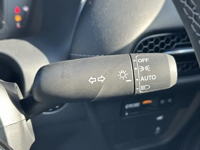 ZR-V(ホンダ)e：HEV Z登録済未使用車 14