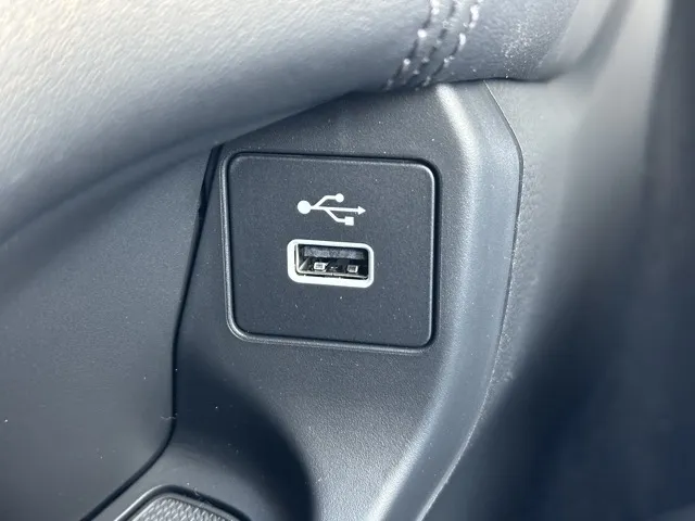 ZR-V(ホンダ)e：HEV Z登録済未使用車 27