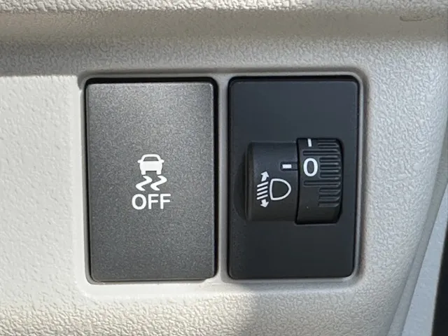 N-BOX(ホンダ)N-BOX コンフォートＰ中古車 15