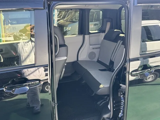 N-BOX(ホンダ)N-BOX コンフォートＰ中古車 4